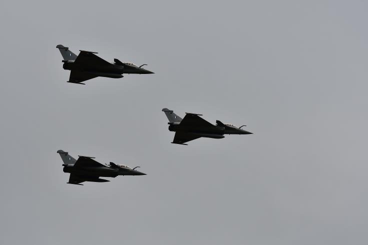 image French fighter jets take to the skies off Cyprus