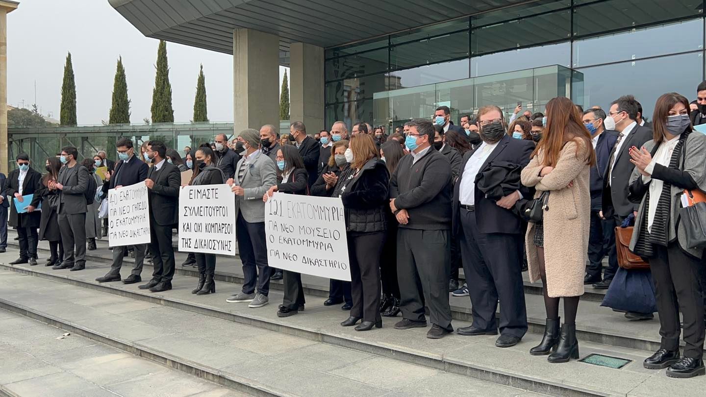 image Nicosia lawyers protest partial move to Filoxenia