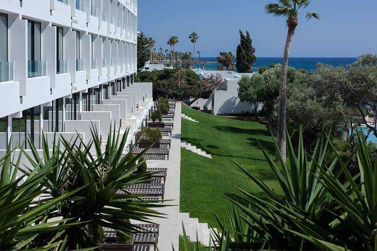 image Labour ministry initiative fails to dent hotel staff shortages