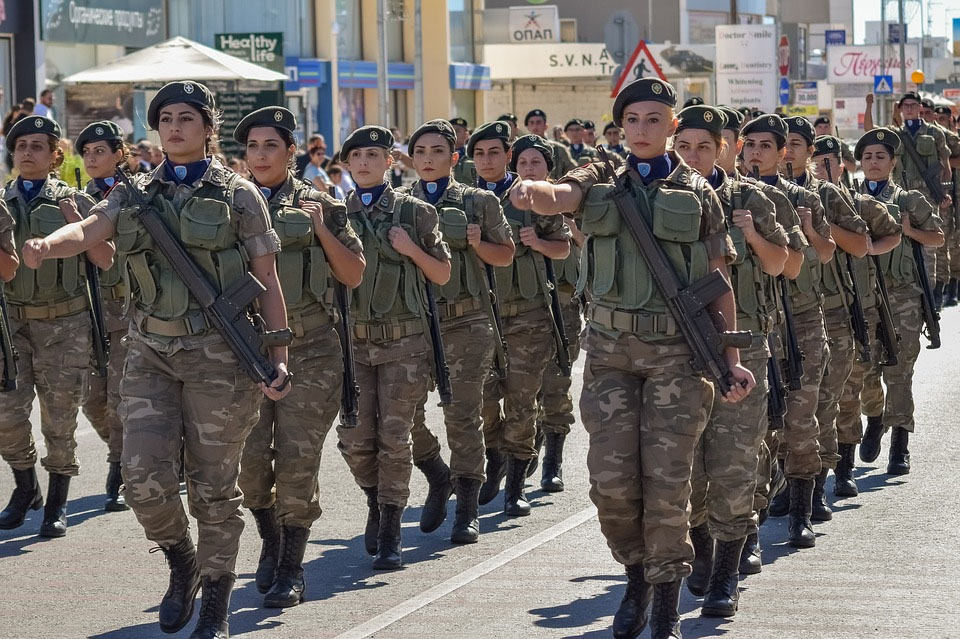 image Protest over gender discrimination in the army