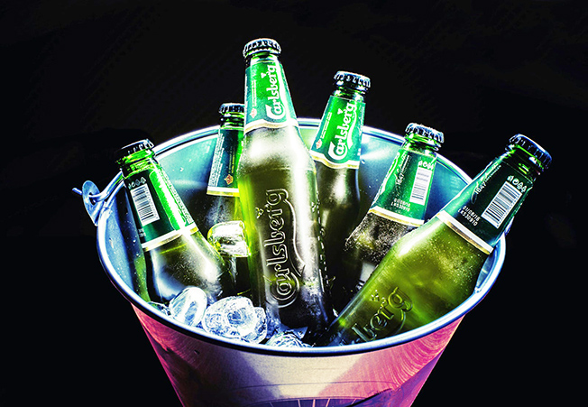 image Beer giants Heineken and Carslberg join exodus from Russia