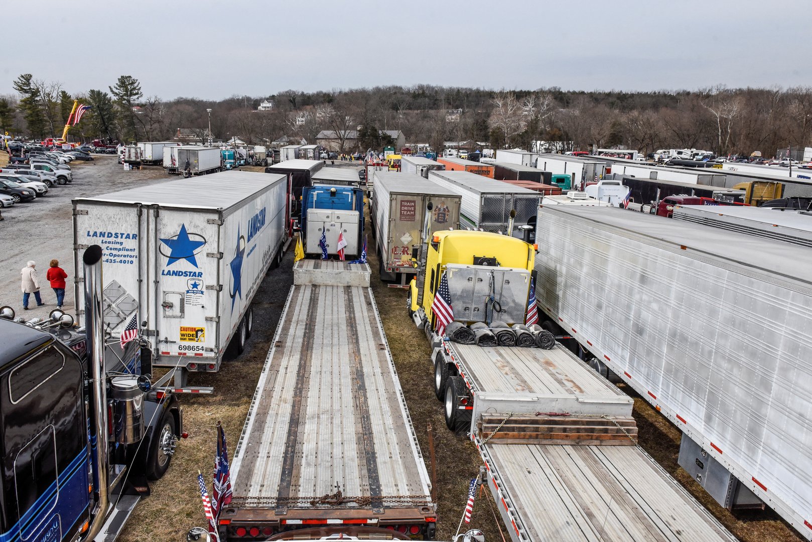 image &#8216;People&#8217;s Convoy&#8217; truck protest drives laps around Washington