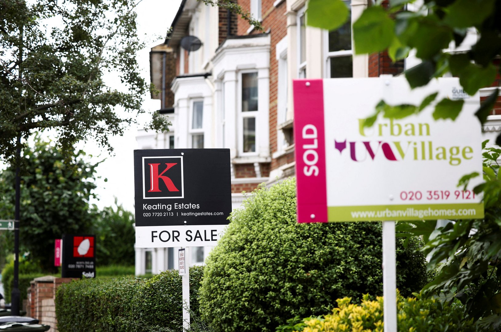 image UK house prices rocket at fastest rate since 2007: Halifax