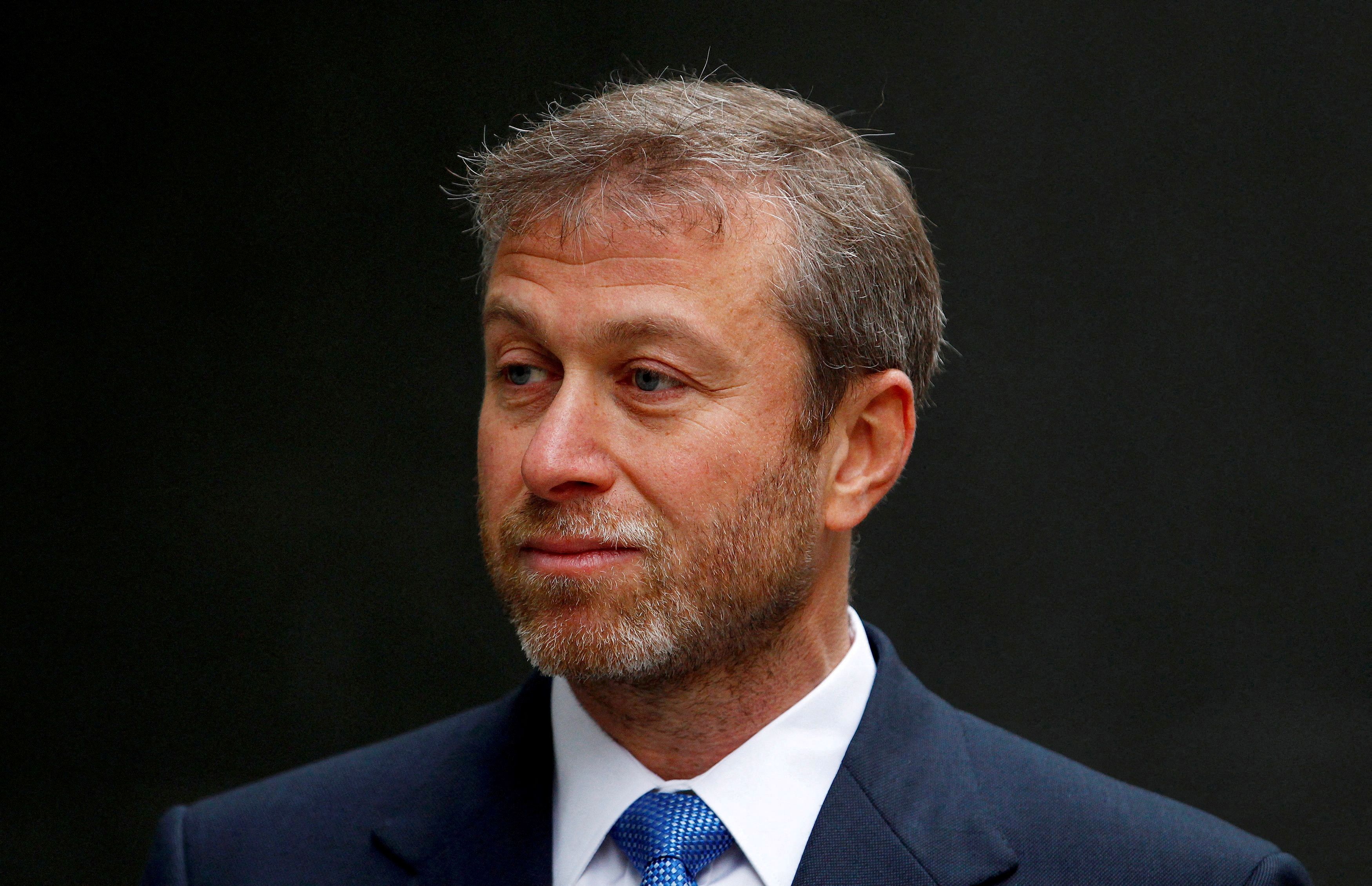 image Russian billionaire Abramovich challenges EU sanctions against him