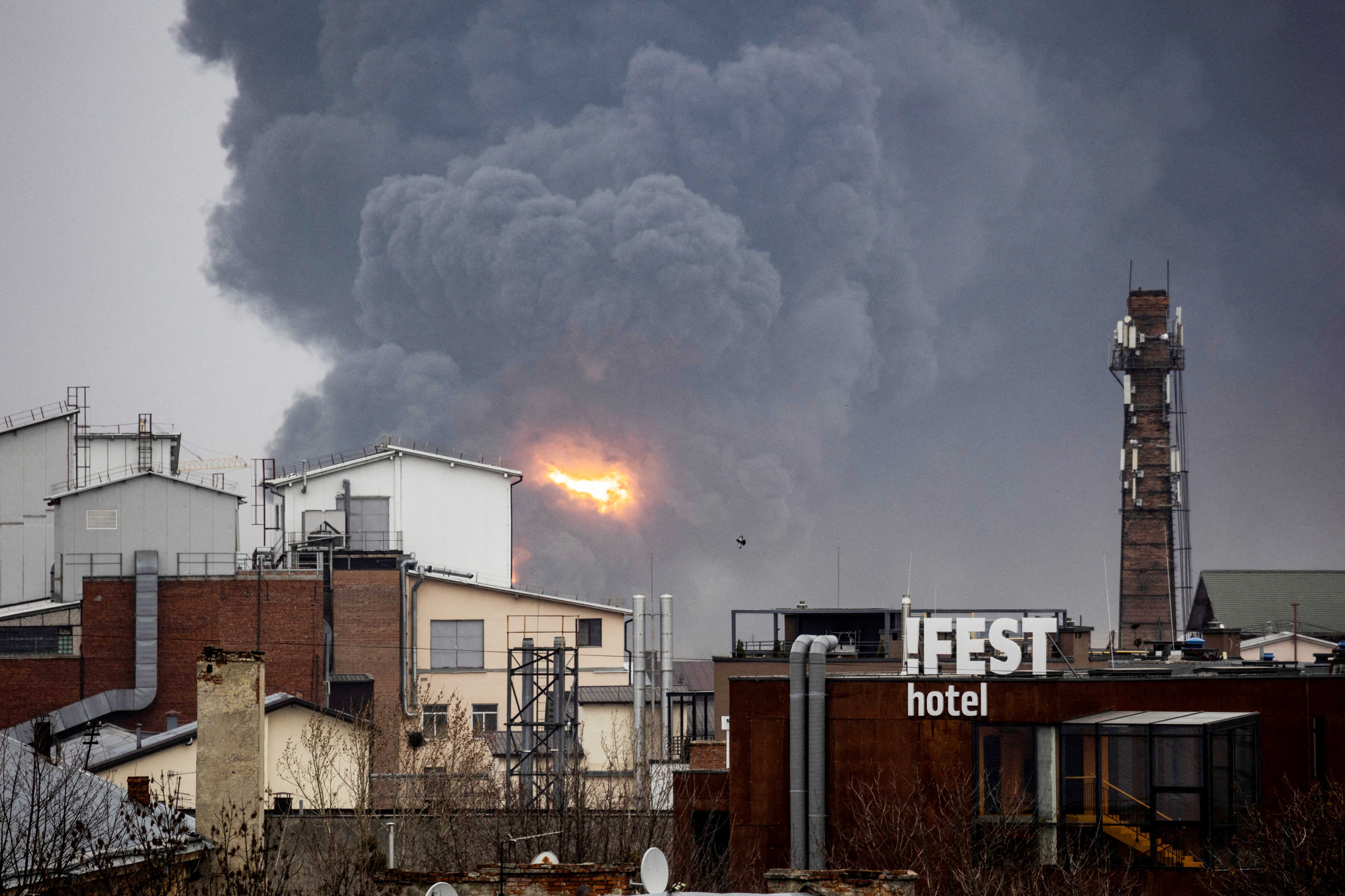 image Russia launches overnight air attack on northern, central Ukraine