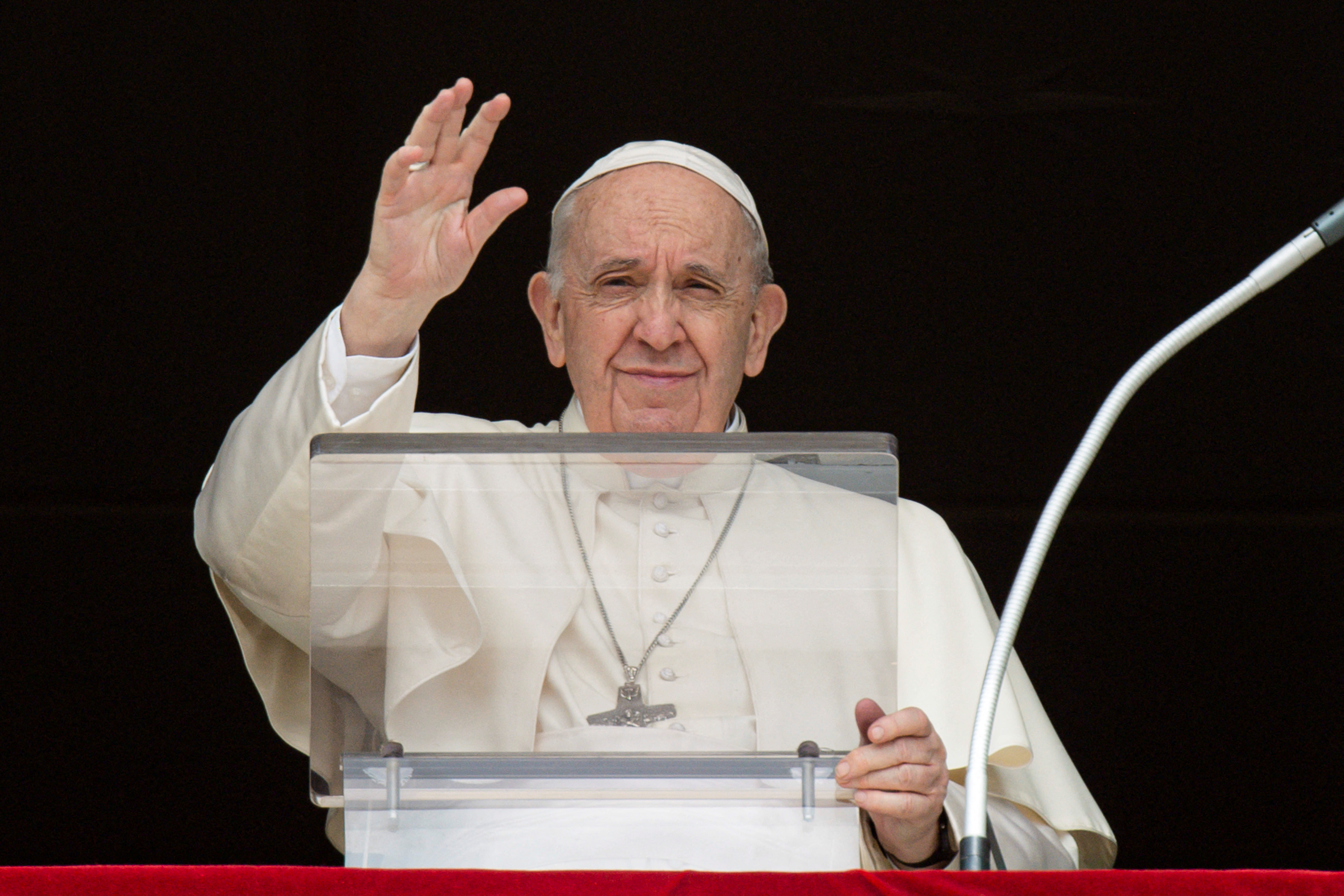 image Pope begs Putin to end &#8216;spiral of violence and death&#8217;, cites nuclear threat