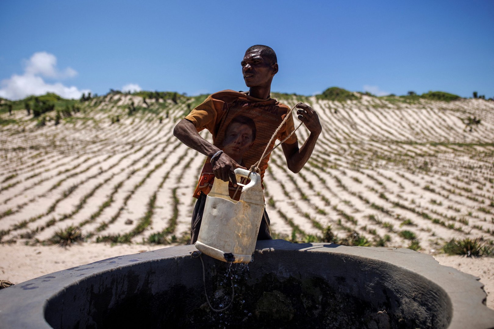 the wider image: a green island turns red: madagascans struggle through long drought