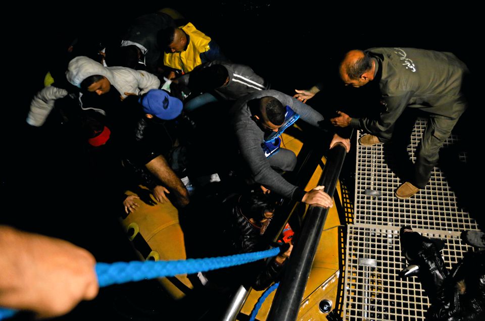 image At least 12 migrants, most of them Syrians, drown off Tunisia in shipwreck