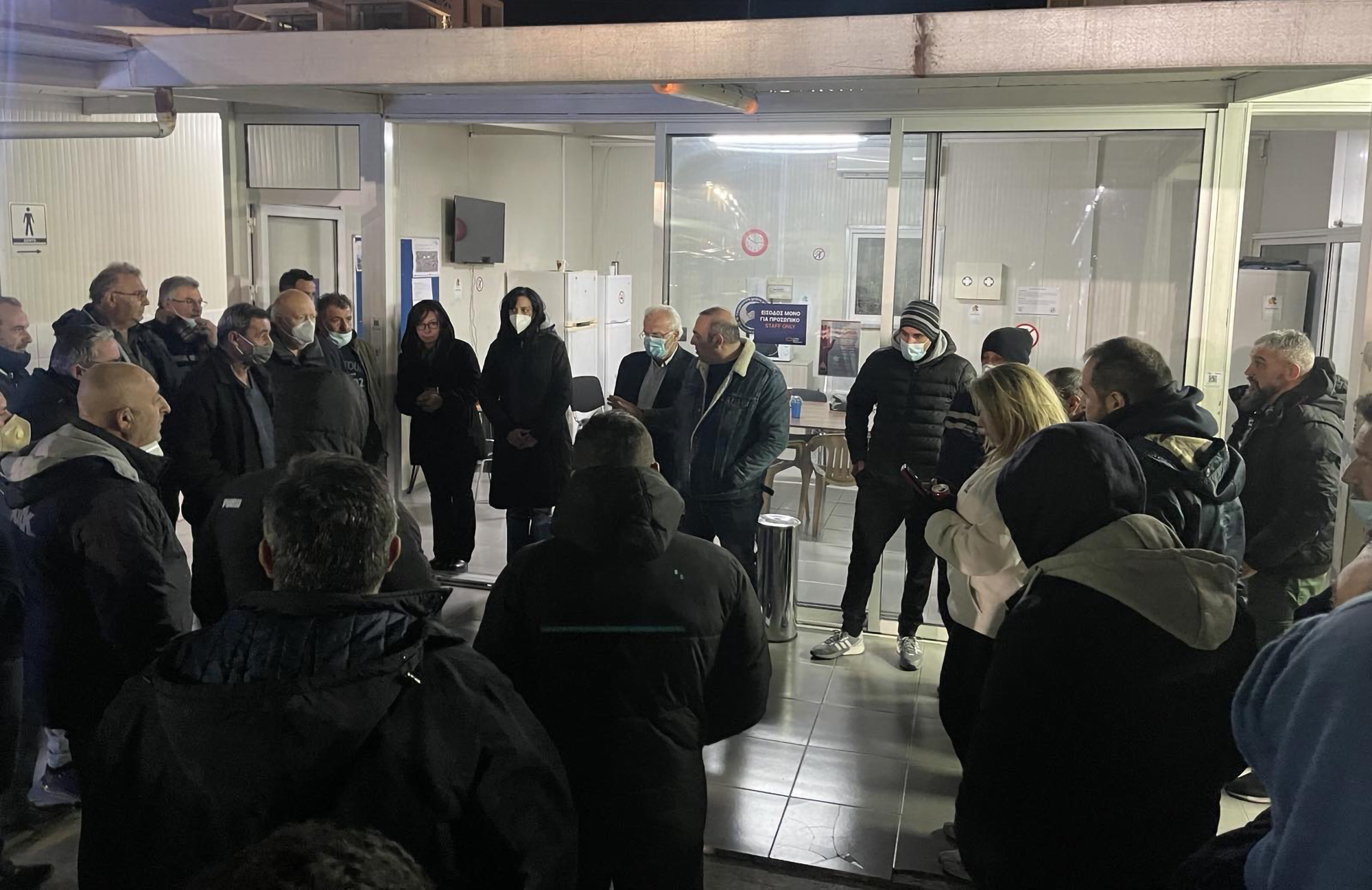 ΥΠΟΥΡΓΟΣ ΜΕΤΑΦΟΡΩΝ ΣΥΝΑΝΤΗΣΗ ΜΕ ΣΤΕΛΕΧΗ ΣΥΝΤΕΧΝΙΩΝ