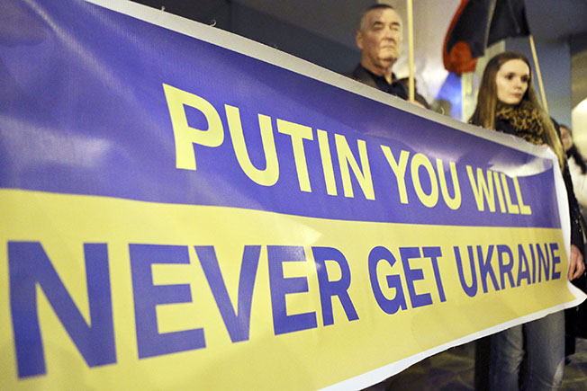image Russian families fall out over clashing views of war in Ukraine