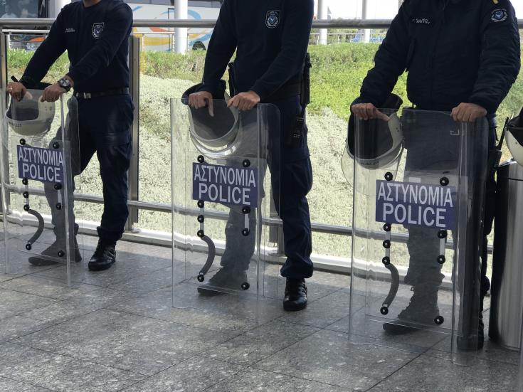 image Coronavirus: No Test to Stay for police for time being