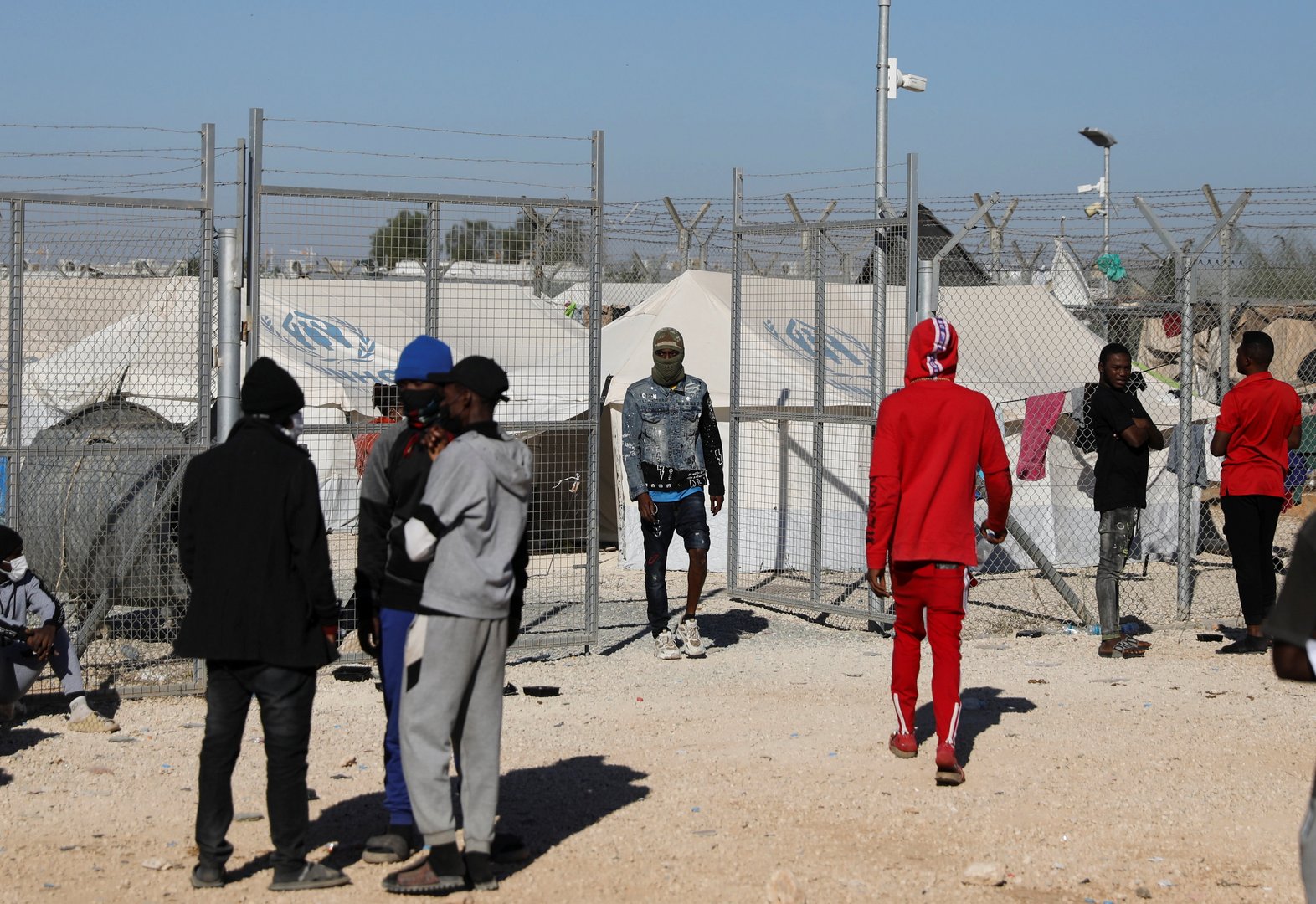 image France proposal on migrants falls short says minister
