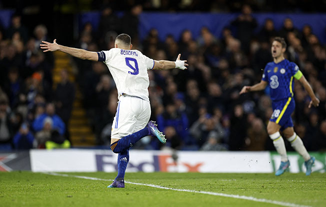 image Benzema hat-trick gives Real Madrid 3-1 win at Chelsea