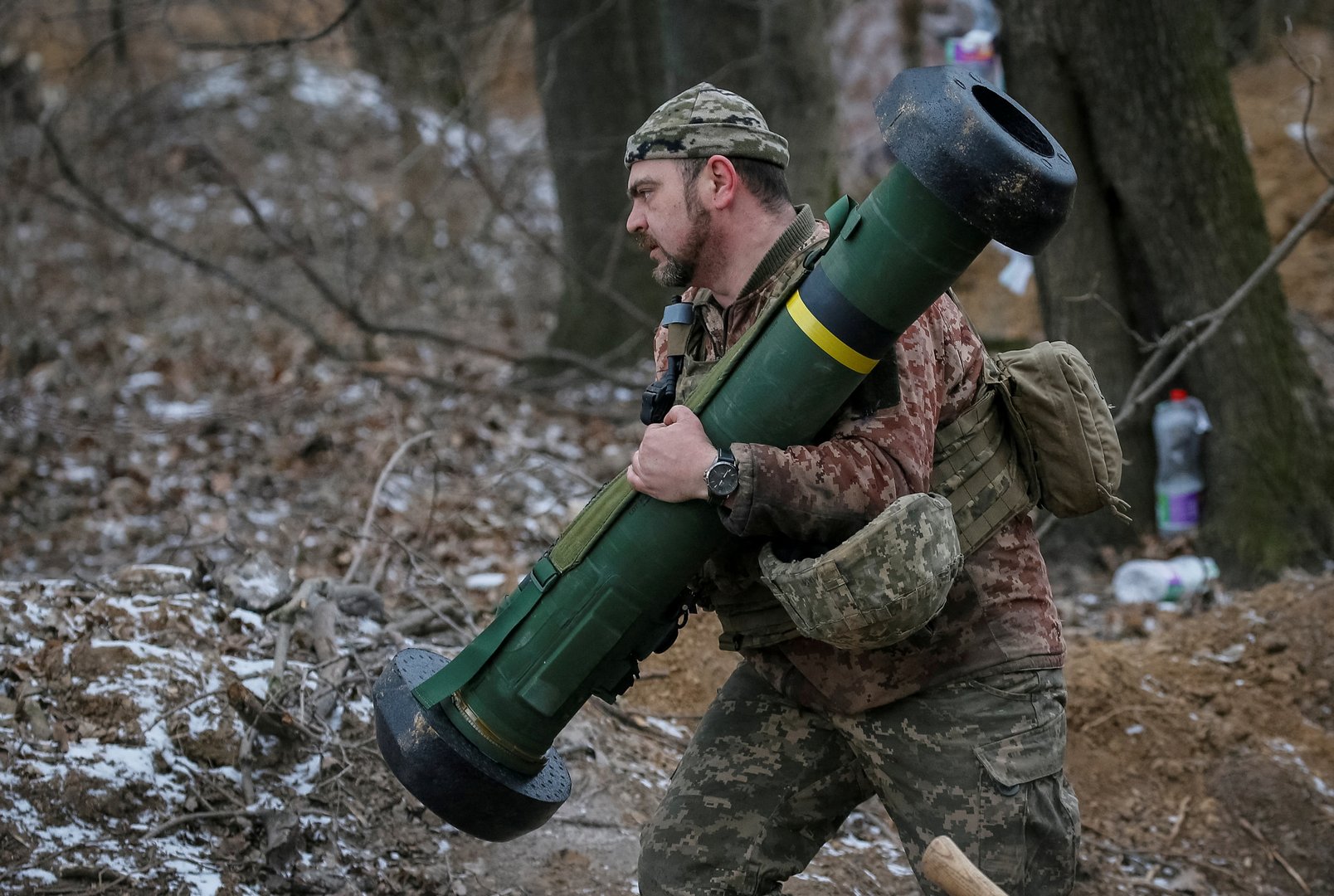 image Battle looms in Ukraine&#8217;s east, Washington commits to weapons supply (Update 2)