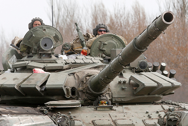 image Russia says no escape for last defenders of Mariupol