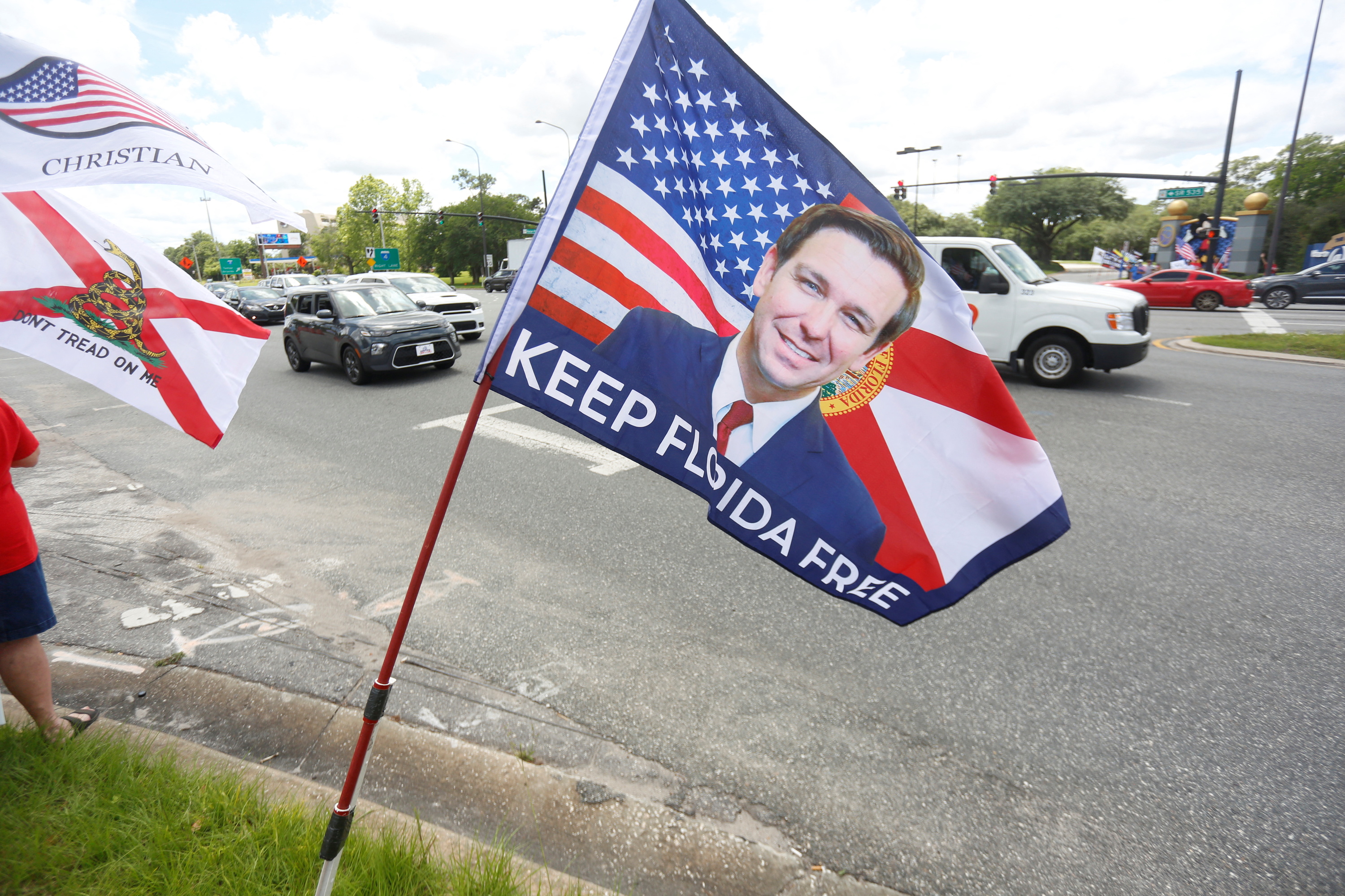 image US judge rules transport mask mandate unlawful, overturning Biden initiative