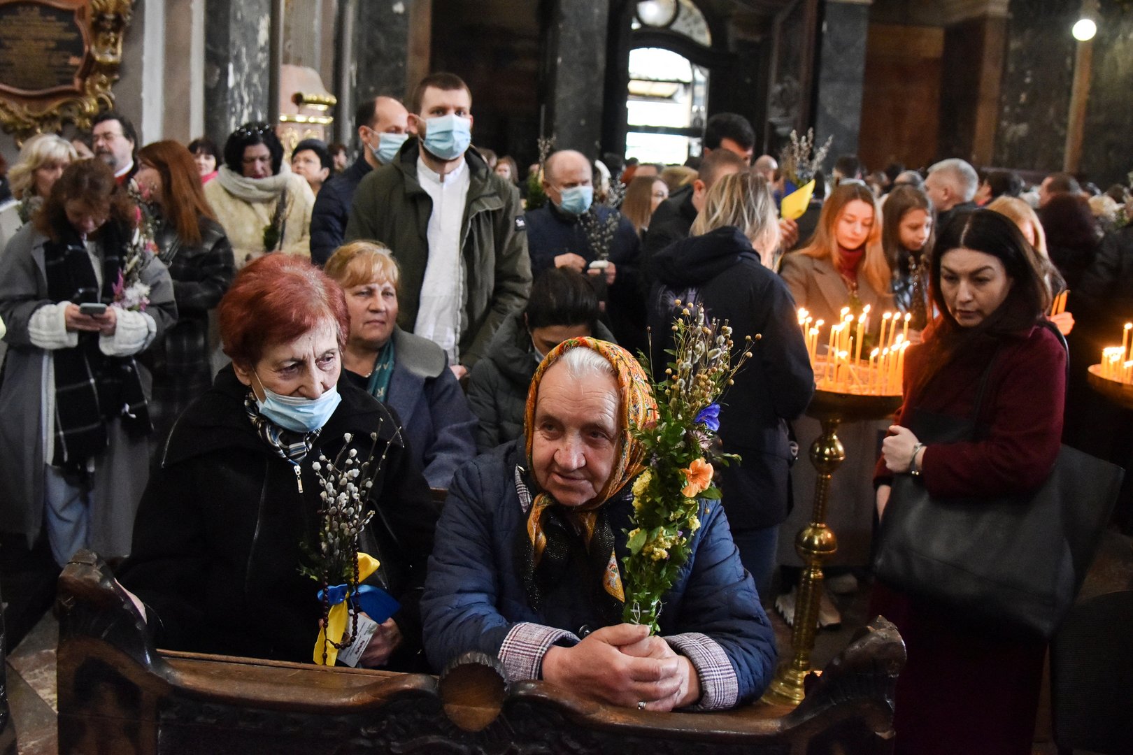 image Russia demands Mariupol surrender, Pope Francis laments &#8216;Easter of War&#8217;