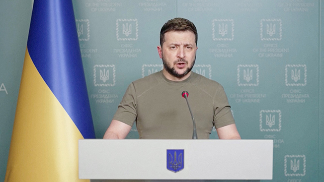 image Zelenskiy announces mandatory evacuation of Donetsk region