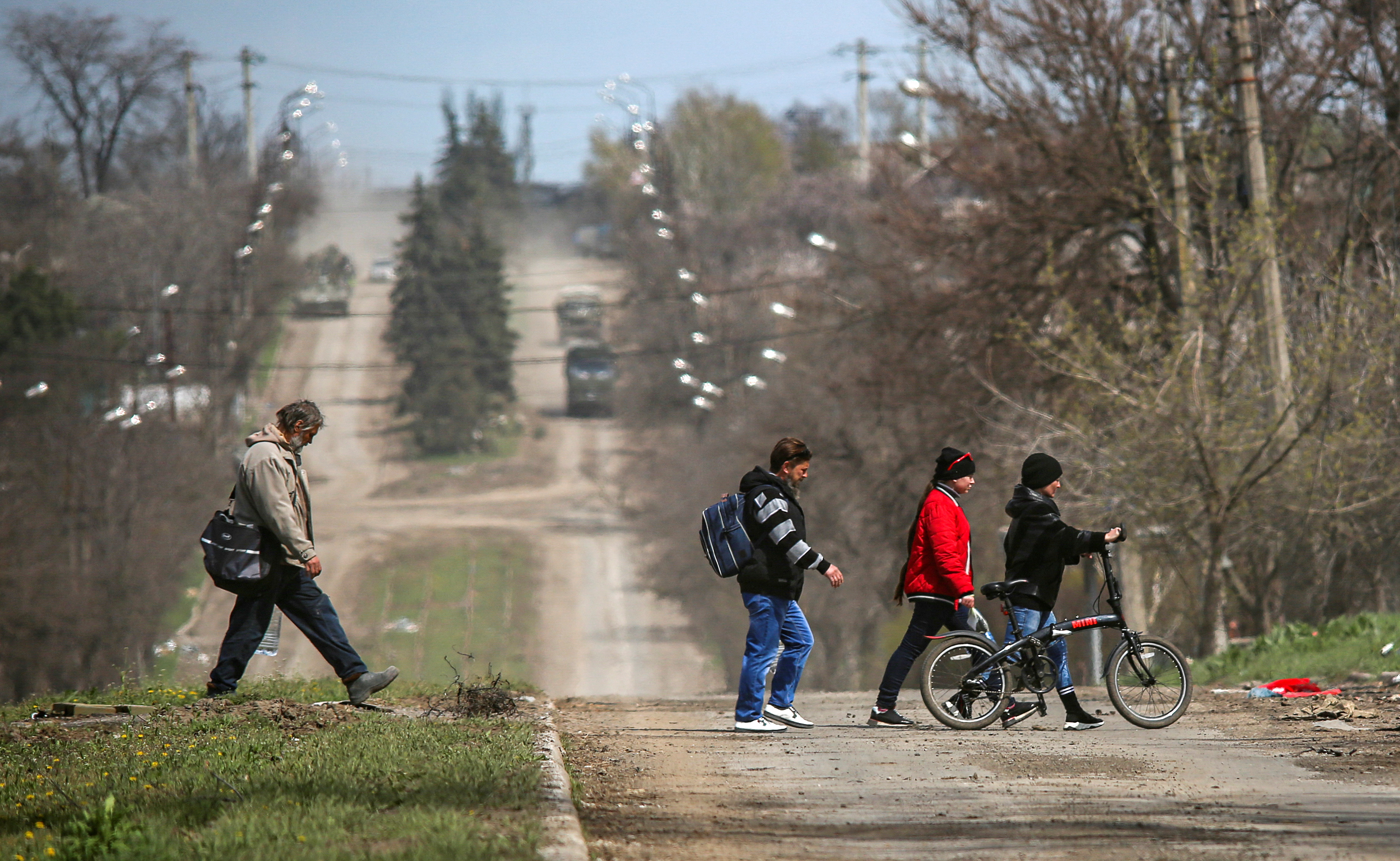 image Mayor appeals for &#8216;full evacuation&#8217; of Mariupol