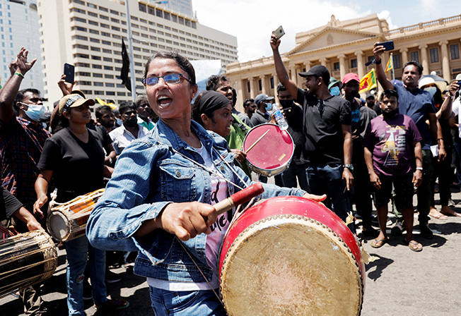 image Sri Lanka president declares state of emergency after day of protests