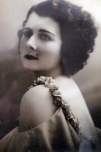 profile3 jo's mother