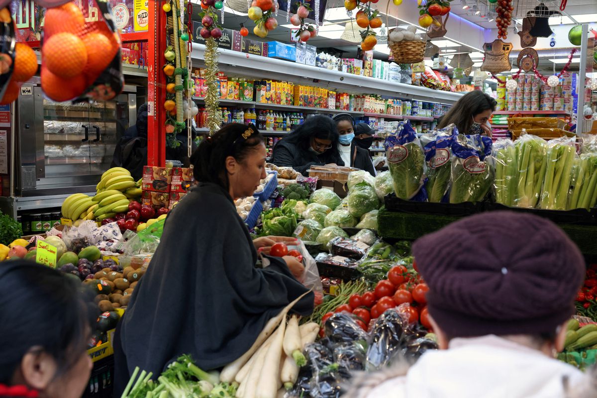 image UK inflation slows its fall, pushing back rate cut bets