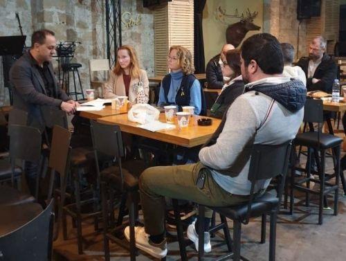 image Restaurant owners &#8216;can no longer restrain prices&#8217;