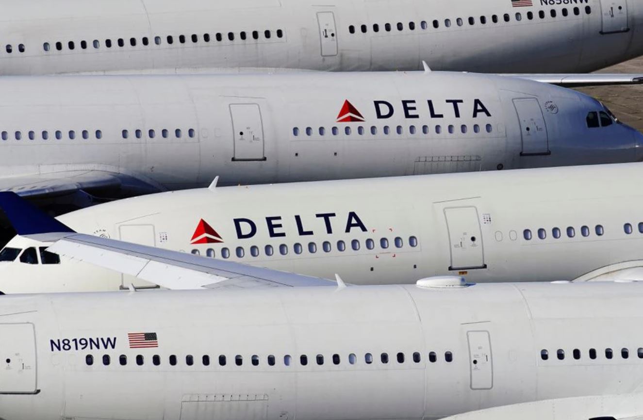 image US airlines drop mask requirements for passengers, employees