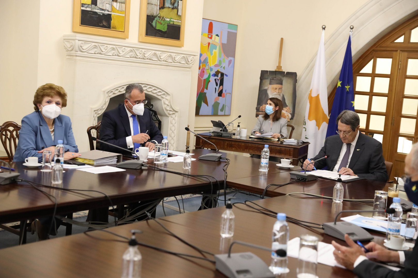 image President to meet HIO over disputed €150 million payment