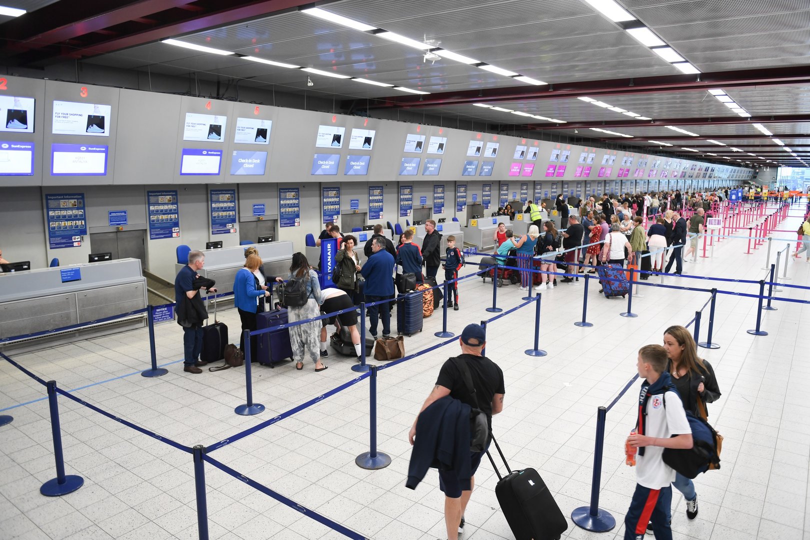 image Living life in the midst of the pandemic: Is it safe to travel again?