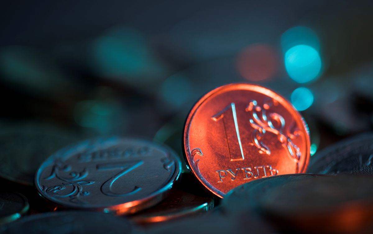 image Russia&#8217;s rouble rebound is not as real as it seems