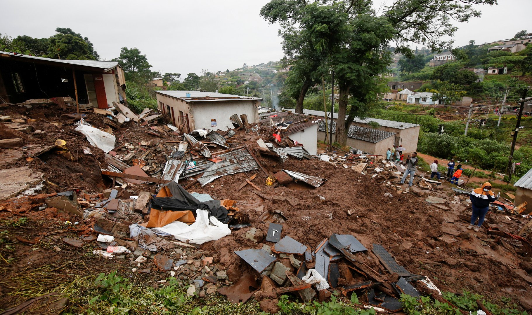 image South Africa braces for more flooding as rains restart in east