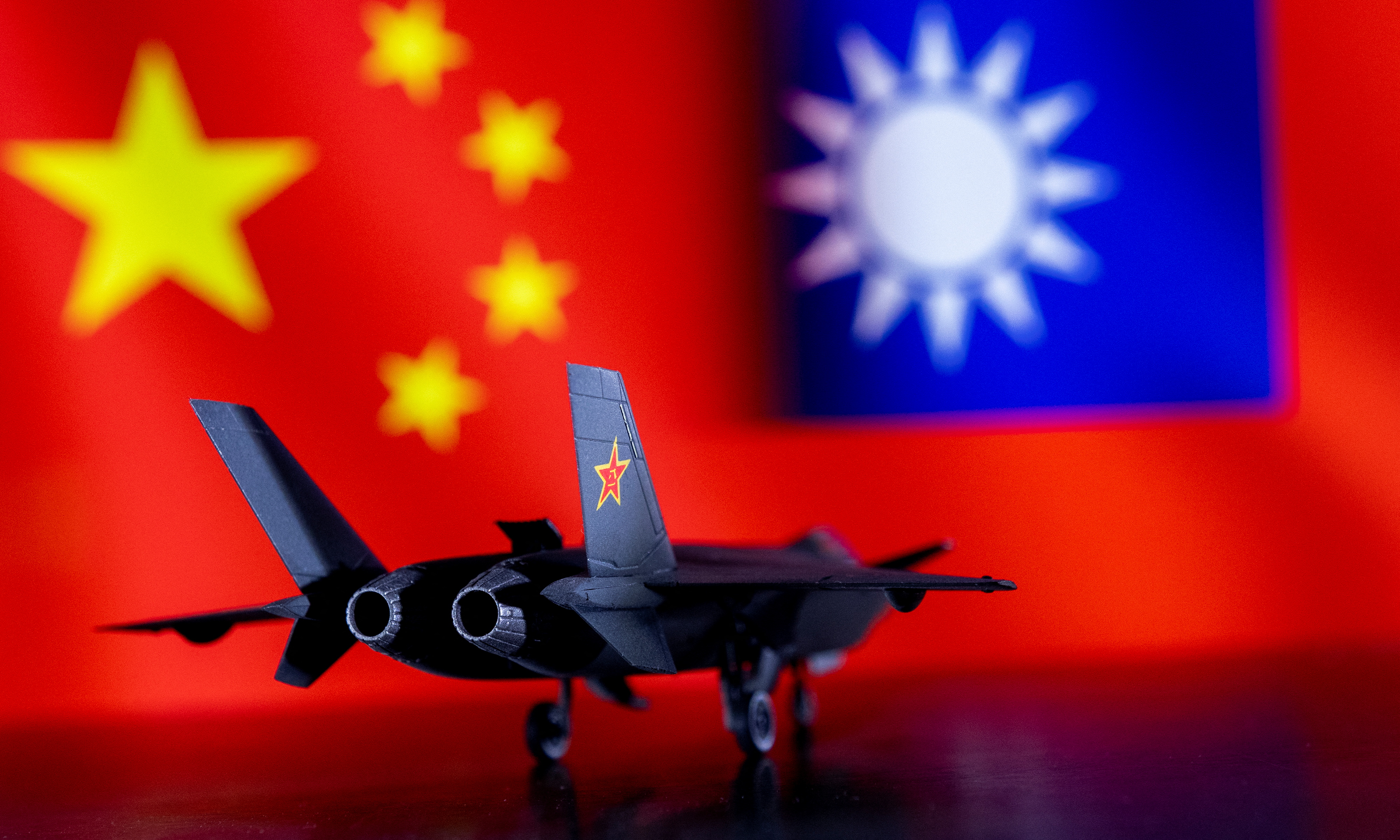 image In Tokyo, Biden says would be willing to use force to defend Taiwan