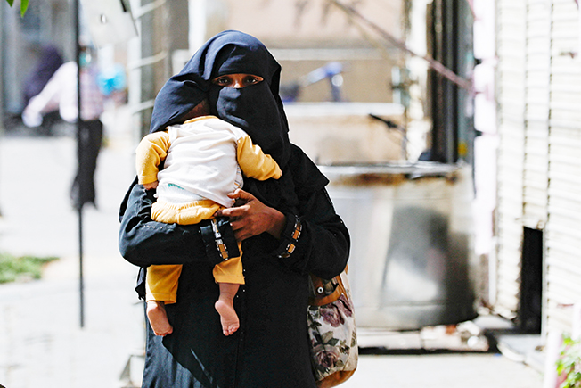 image Taliban announce women must cover faces in public