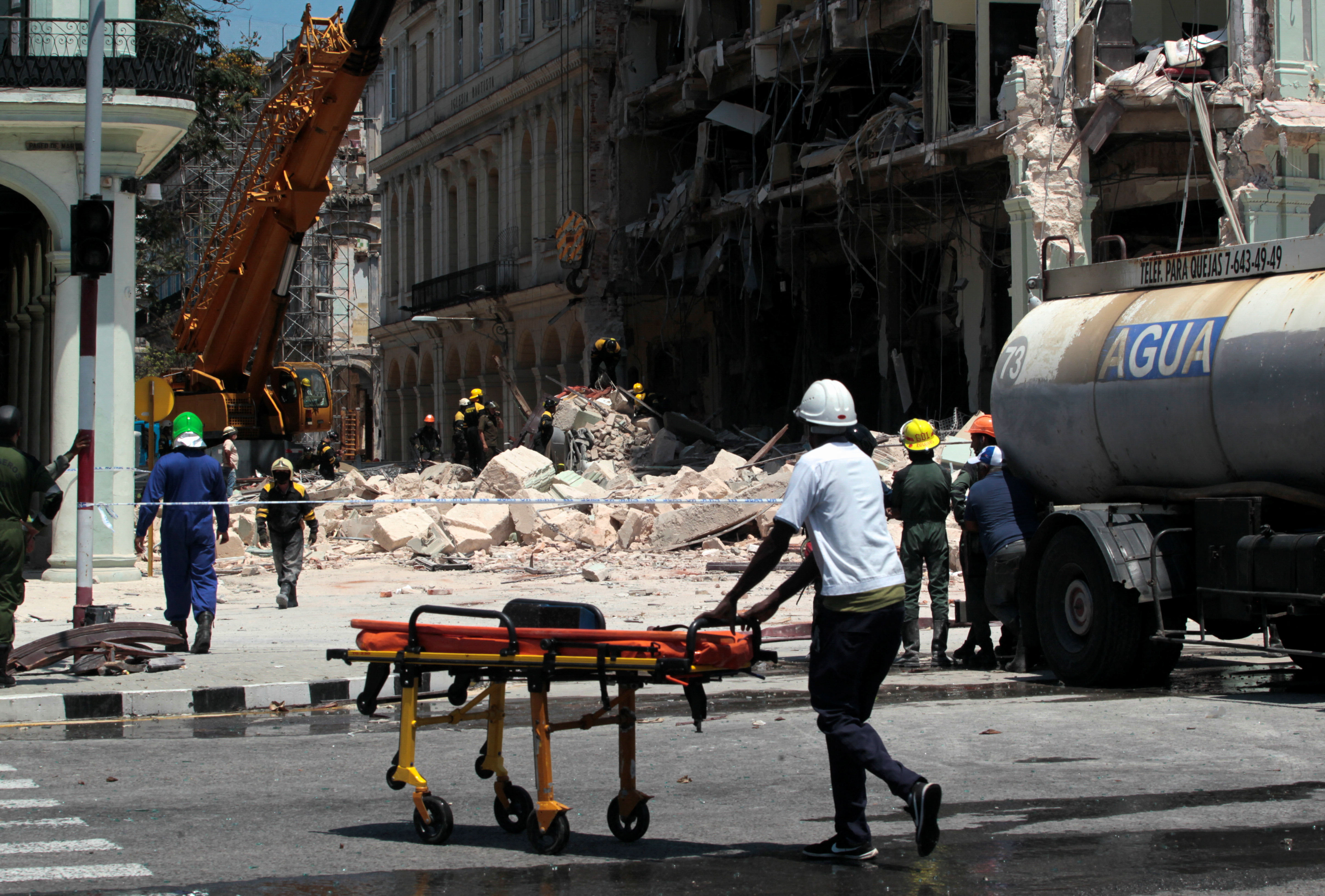 aftermath of explosion at hotel saratoga, in havana