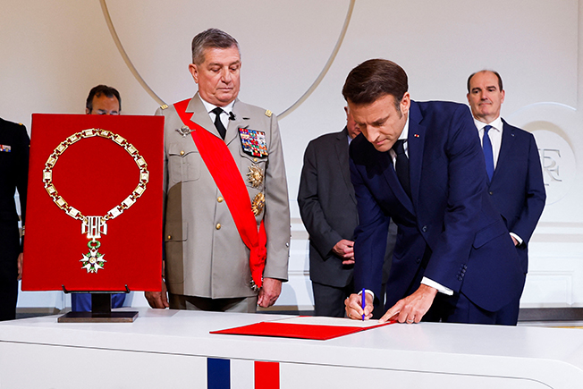 image France&#8217;s Macron promises new approach during second-term inauguration