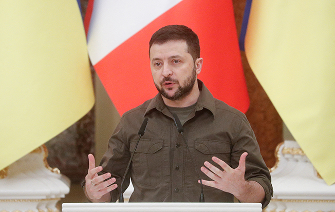 image Zelenskiy: EU should not be a &#8220;supermarket&#8221; for rich Russians