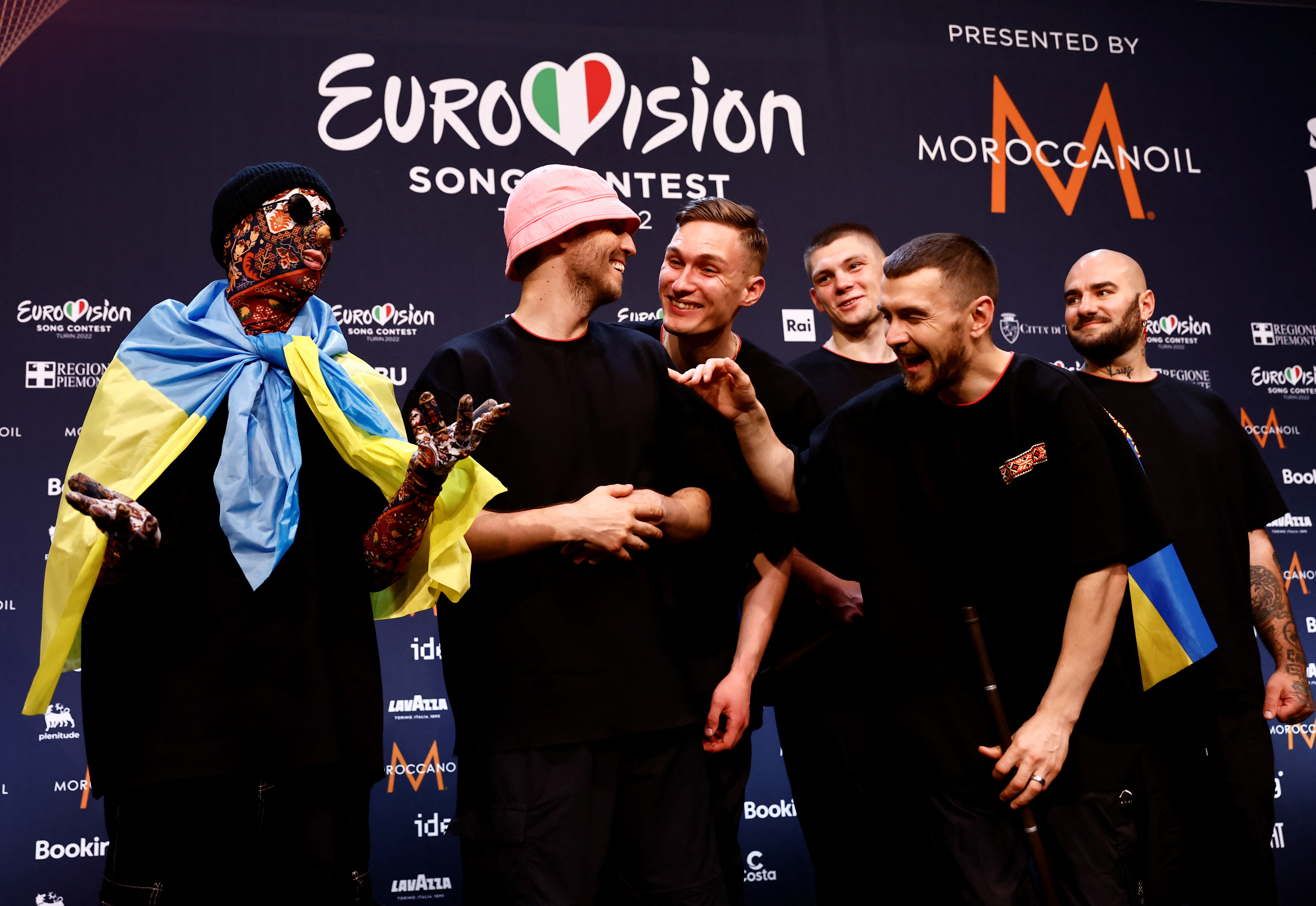 image Huge public support sweeps Ukraine&#8217;s Kalush Orchestra to Eurovision win