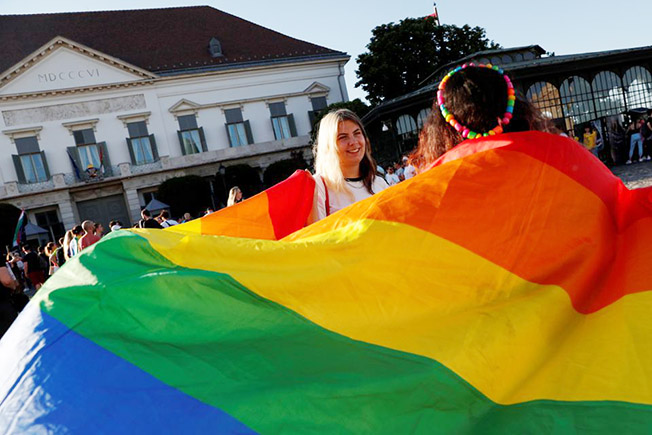image Greece bans LGBTQ conversion therapy