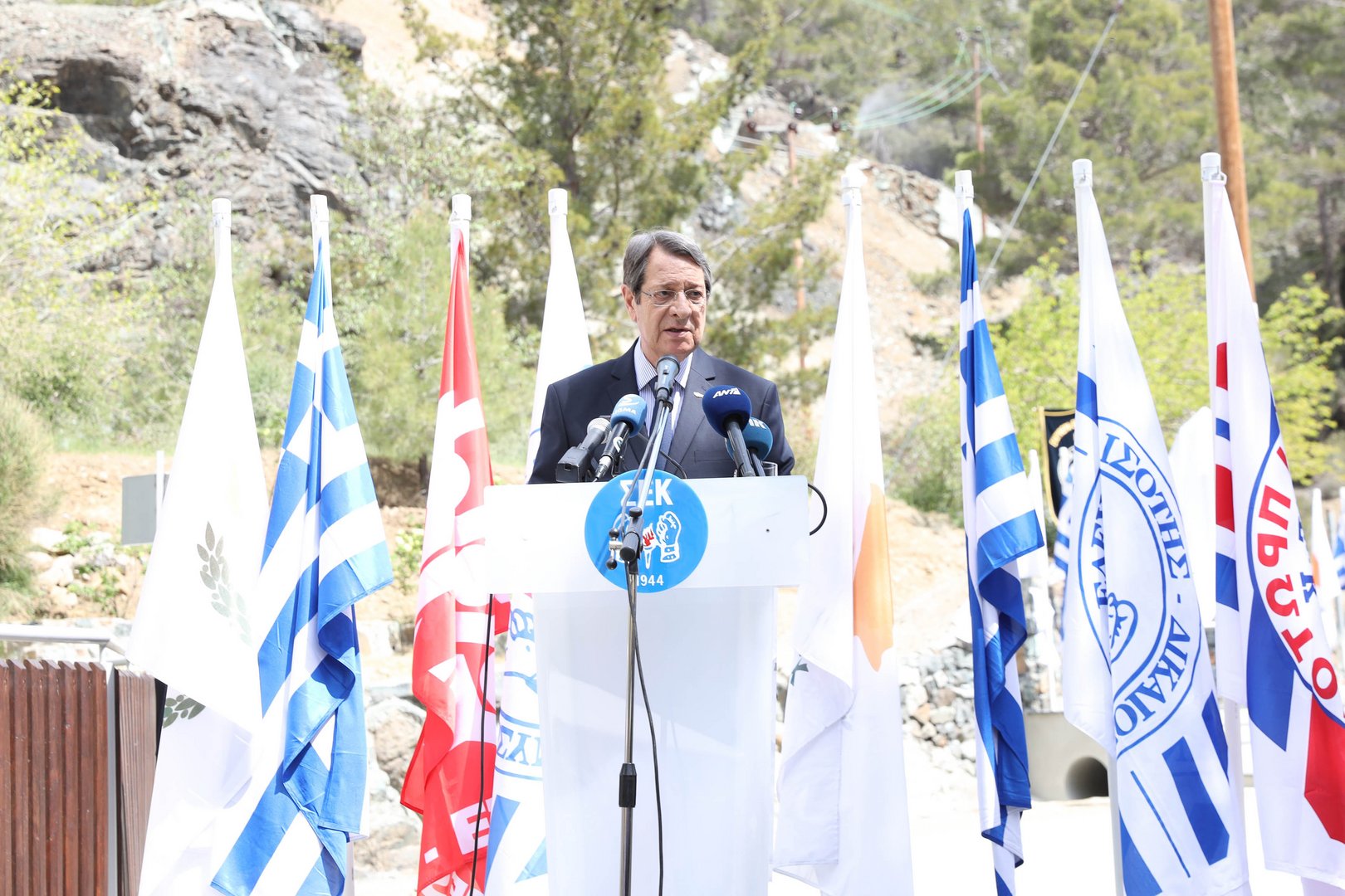 image Labour Day speeches descend into spat for government and Akel