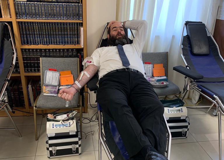 image Blood drive from Jewish community of Cyprus
