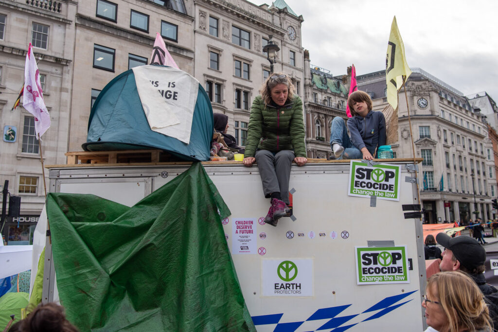 extinction rebellion blocking trafalgar square, london, 2019.10.10