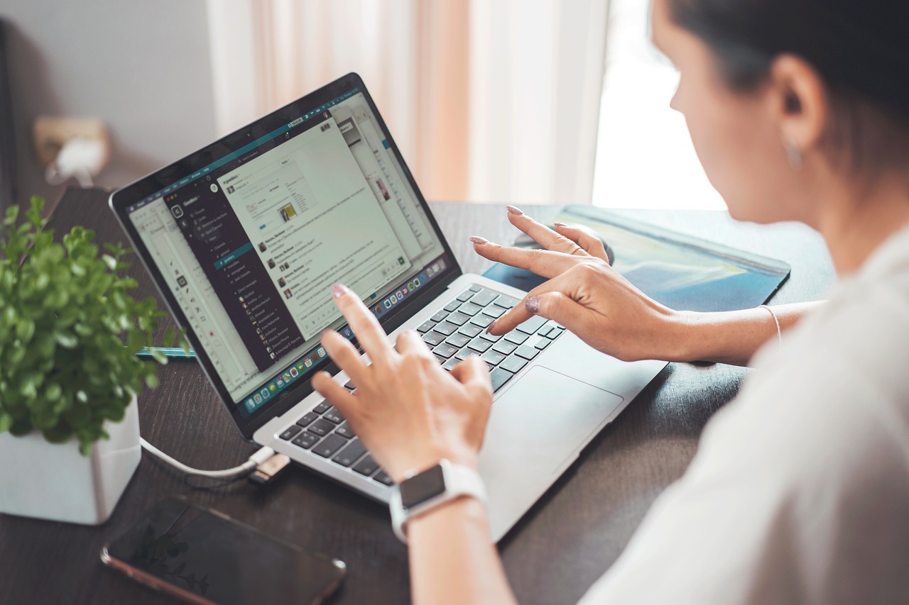 image You are curious to find out which are the very best web tools in the world?