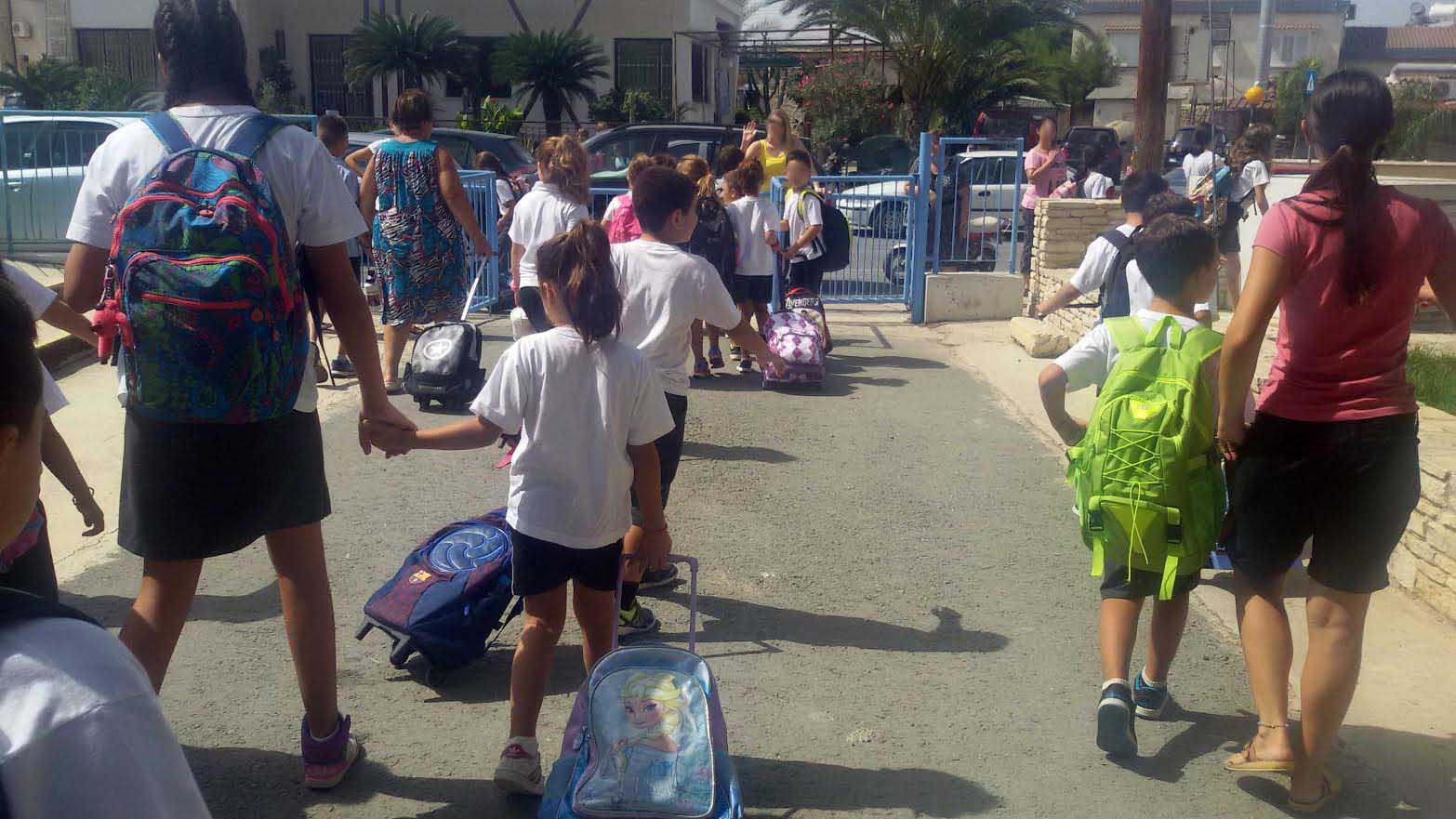 image Increase in numbers of children at risk of obesity