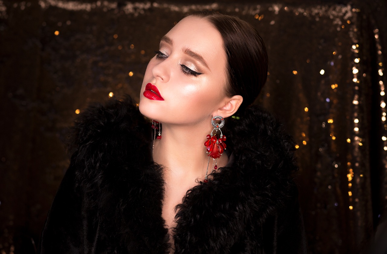 image The dos and don&#8217;ts of buying jewelry for your partner