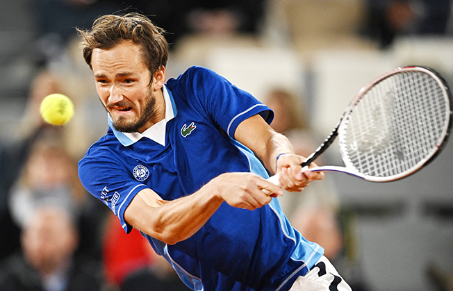 image Medvedev returns to number one with imminent Wimbledon ban