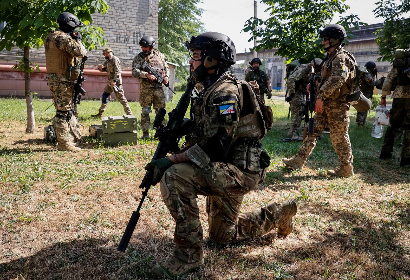 image Ukraine says its troops have pushed back Russian advance in eastern city