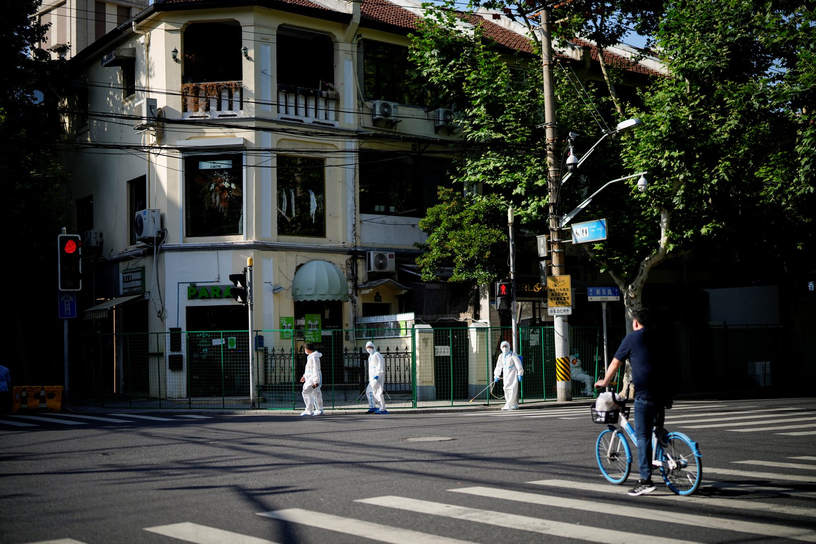 image Parts of Shanghai return to lockdown, Beijing district shuts entertainment venues