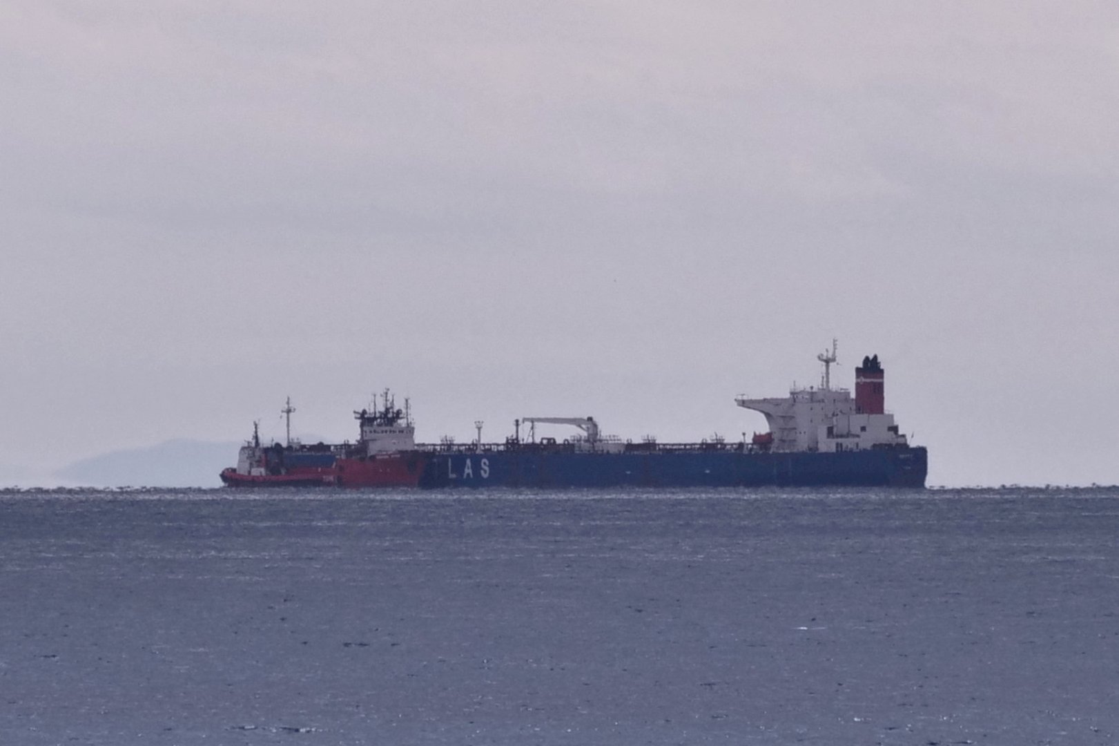 image Iranian tanker ship seized by Greece has been released -Mehr