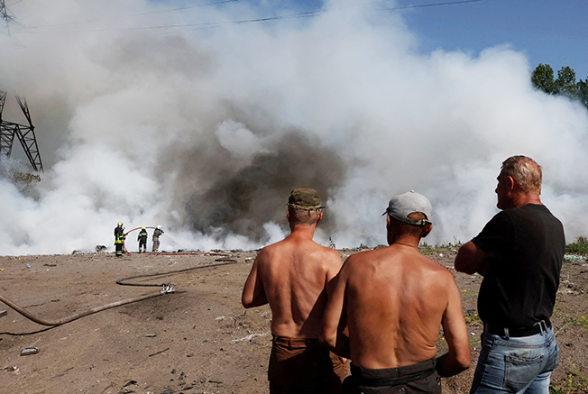 image &#8216;Into the light&#8217;: Ukraine&#8217;s Zelenskiy looks to EU offer as Russia pounds cities (Updated)